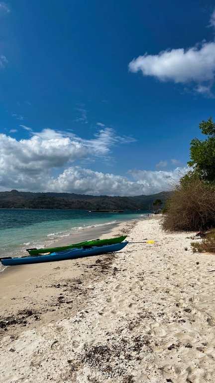 Kayak landed on a small sandbar island